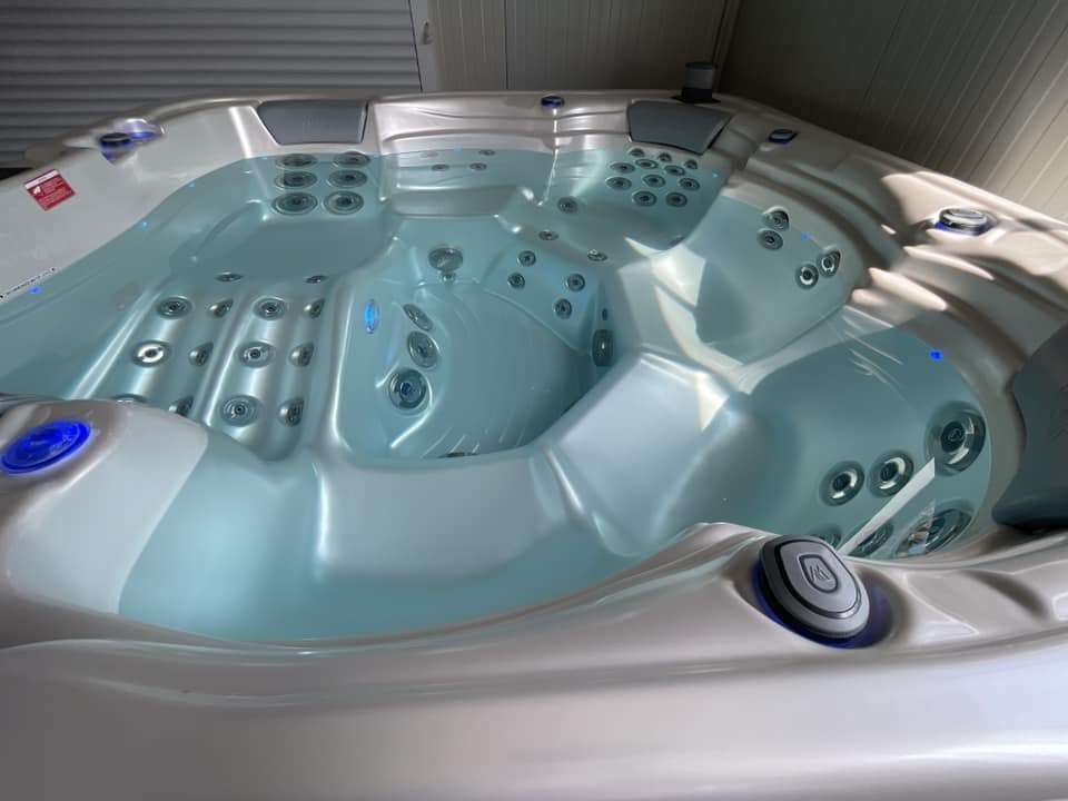 242033971_394891915338773_395641546372993306_n